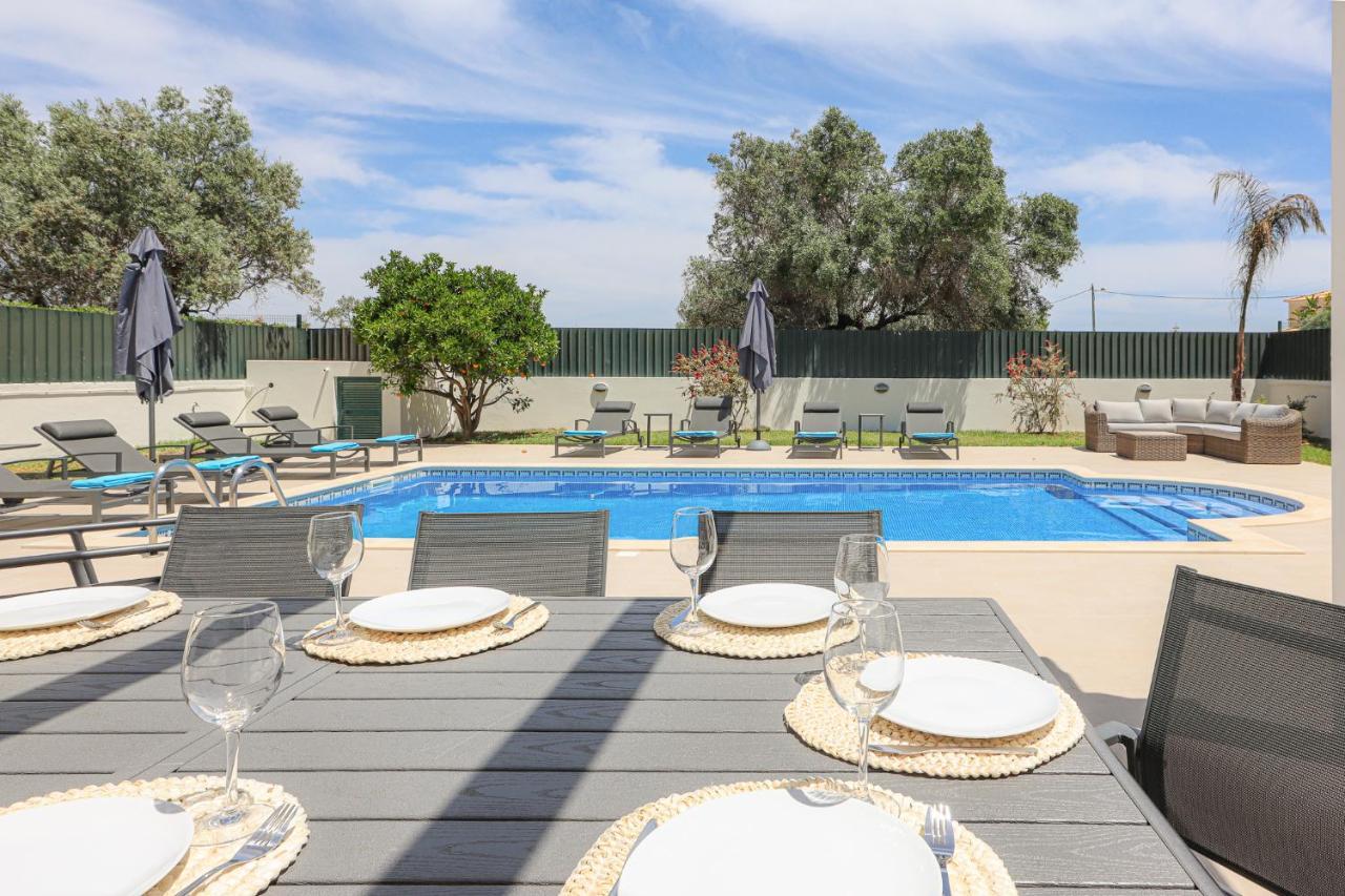 Villa O Sonho Do Algarve - Private Swimming Pool - By Bedzy Albufeira Exteriör bild